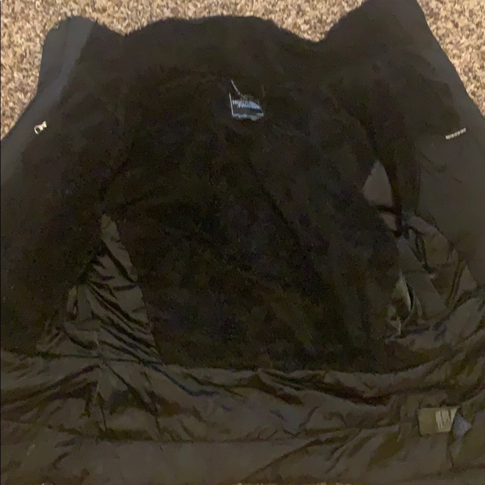 North face winter coat - Picture 2 of 3